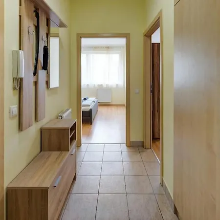 Corvin Corner Апартаменты