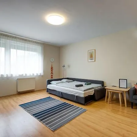 Corvin Corner * Budapešť
